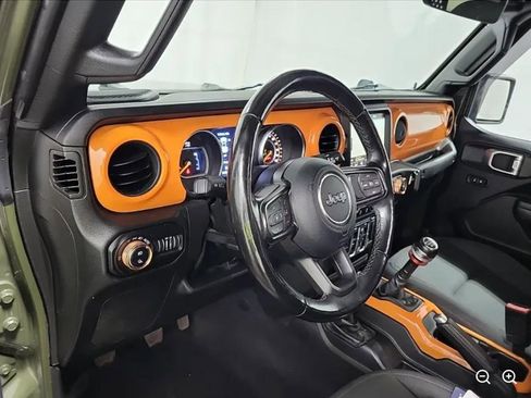 Used 2022 Jeep Gladiator Sport AWD/4WD image 11