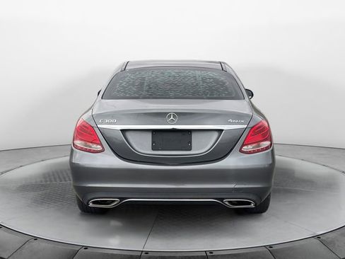 Used 2018 Mercedes-Benz C 300 4MATIC Sedan w/ Premium Package image 4