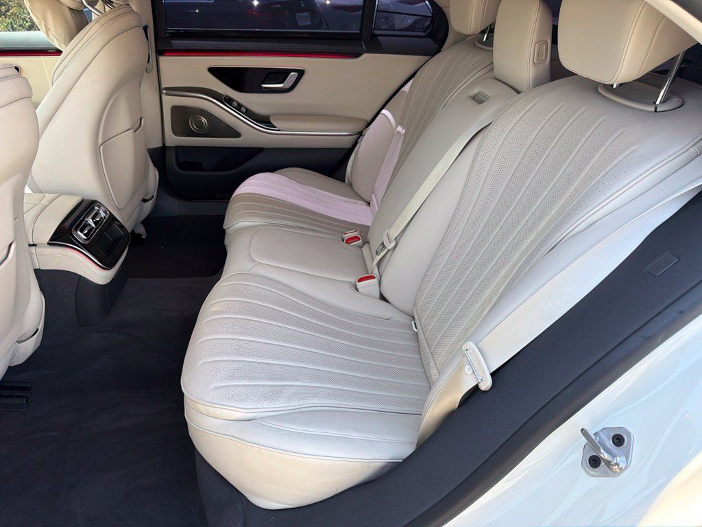 Certified 2023 Mercedes-Benz S 500 4MATIC image 34