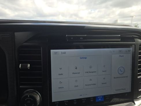 Used 2025 Ford F150 Raptor image 12