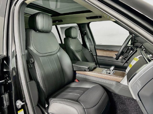 New 2027 Land Rover Range Rover SE AWD/4WD image 26