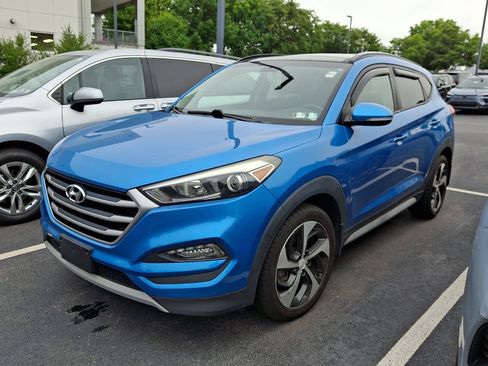 Used 2018 Hyundai Tucson Value AWD/4WD image 3