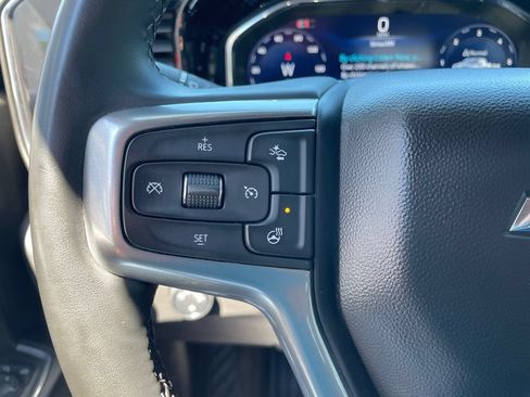 Used 2025 Chevrolet Silverado 1500 LT AWD/4WD image 27