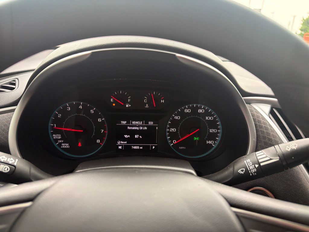 Used 2023 Chevrolet Malibu LT FWD image 19