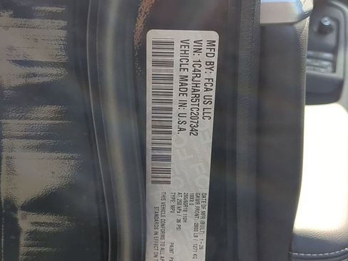 New 2026 Jeep Grand Cherokee Laredo image 24