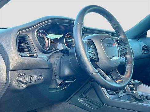 Used 2023 Dodge Challenger R/T Scat Pack image 9