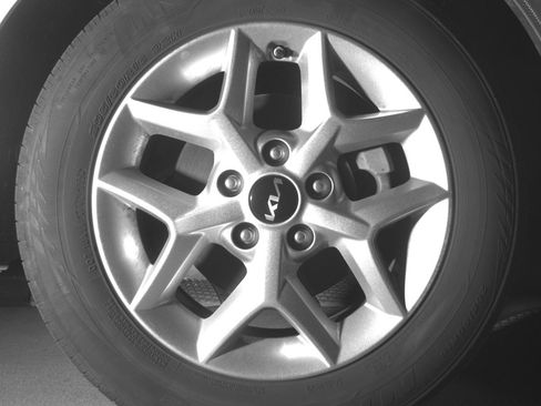 Used 2025 Kia Soul LX w/ LX Technology Package image 13