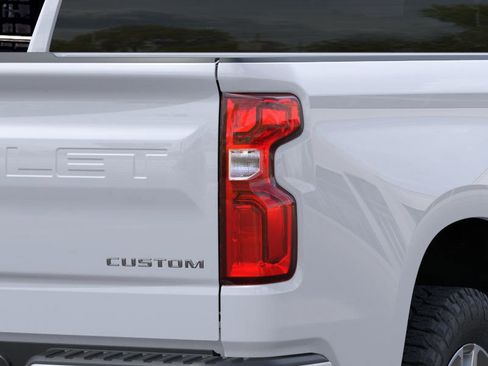New 2026 Chevrolet Silverado 1500 Custom image 11