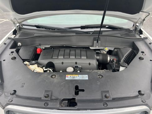 Used 2017 GMC Acadia Limited SLT image 18