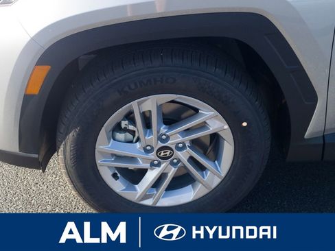 New 2026 Hyundai Tucson SE image 11