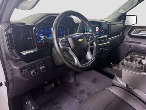 Used 2023 Chevrolet Silverado 1500 LT image 23