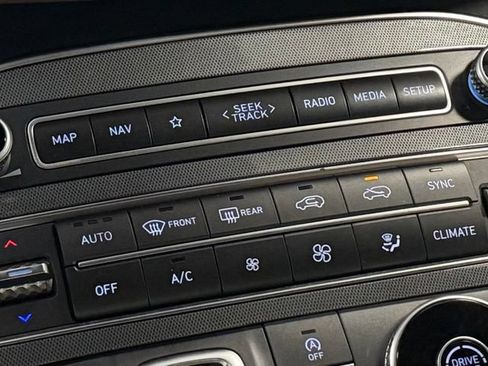 Used 2023 Hyundai Santa Fe Calligraphy FWD image 21