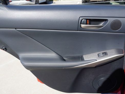 Used 2019 Lexus IS 350 F Sport image 37