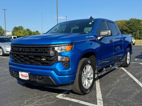 Used 2024 Chevrolet Silverado 1500 Custom AWD/4WD image 8