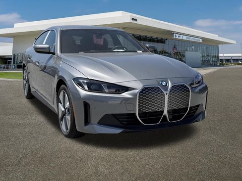 New 2026 BMW i4 eDrive40 w/ Premium Package RWD image 2