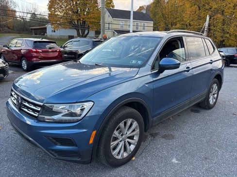 Used 2018 Volkswagen Tiguan S image 3