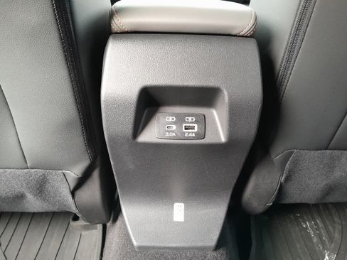 Certified 2025 Subaru Crosstrek 2.5i Limited image 28