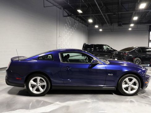 Used 2011 Ford Mustang GT Premium w/ Security Pkg image 8
