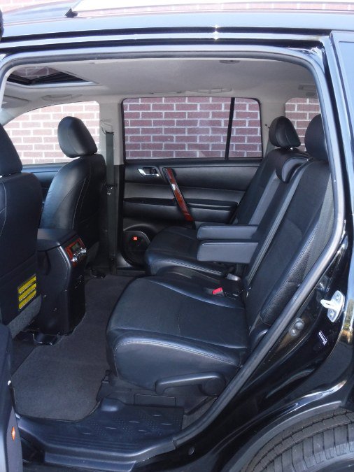 Used 2013 Toyota Highlander Limited AWD/4WD image 14