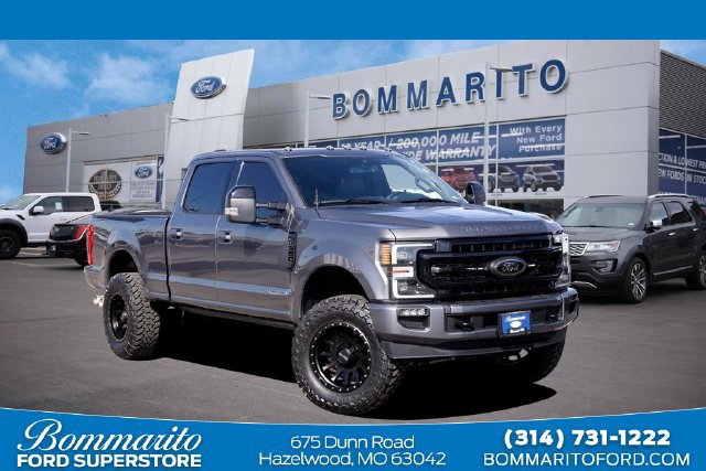 Used 2022 Ford F350 Lariat w/ Black Appearance Package AWD/4WD image 1