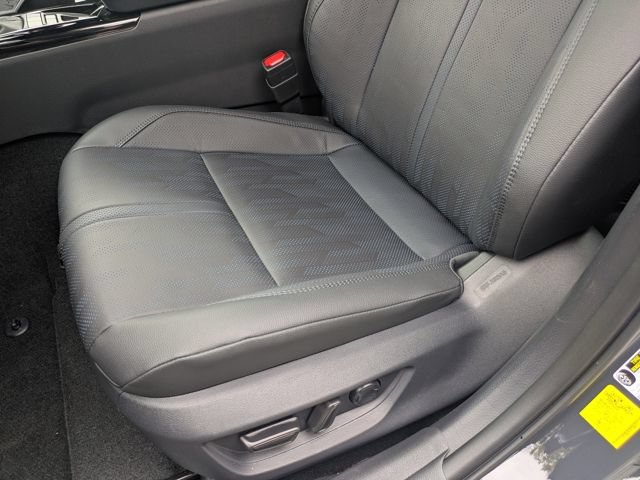 New 2026 Toyota Camry XSE w/ Premium Package AWD/4WD image 17