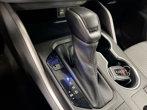 Used 2023 Toyota Highlander LE image 18