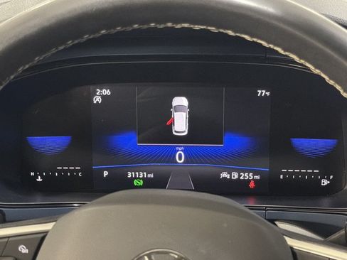 Certified 2023 Volkswagen Taos SE w/ Panoramic Sunroof Package FWD image 28