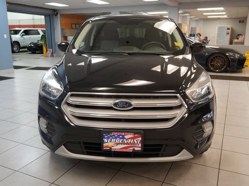 Used 2019 Ford Escape SE FWD image 13