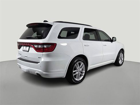 Used 2024 Dodge Durango GT image 4