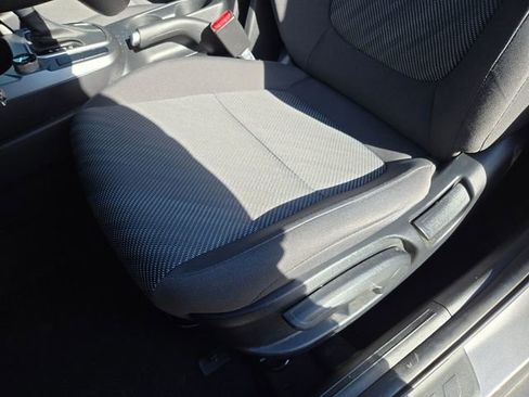 Certified 2023 Kia Seltos LX AWD/4WD image 9