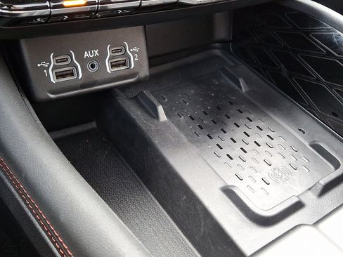 Certified 2025 Dodge Durango GT image 27