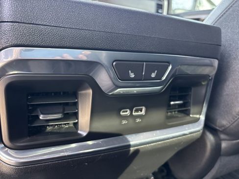 Used 2024 Chevrolet Silverado 3500 High Country w/ High Country Premium Package image 23