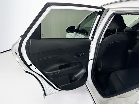 Used 2024 Hyundai Kona SEL FWD image 26