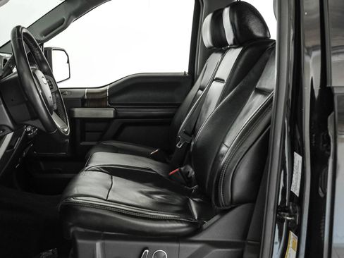 Used 2017 Ford F150 Lariat RWD image 3