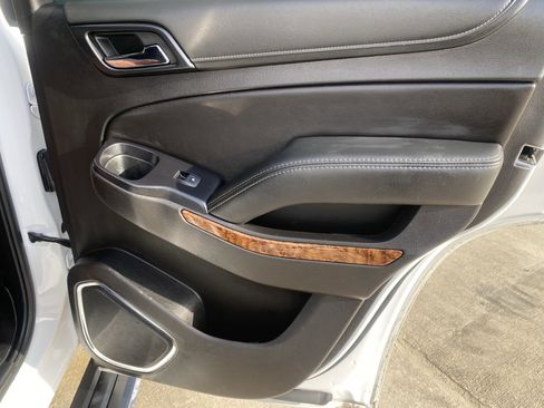 Used 2020 Chevrolet Tahoe Premier w/ Premier Plus Edition image 15