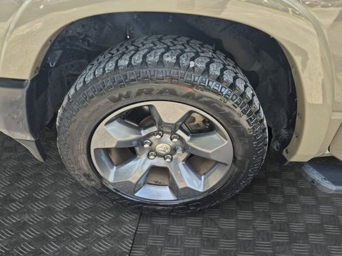Used 2020 RAM 1500 Big Horn w/ Built-to-serve Edition AWD/4WD image 14