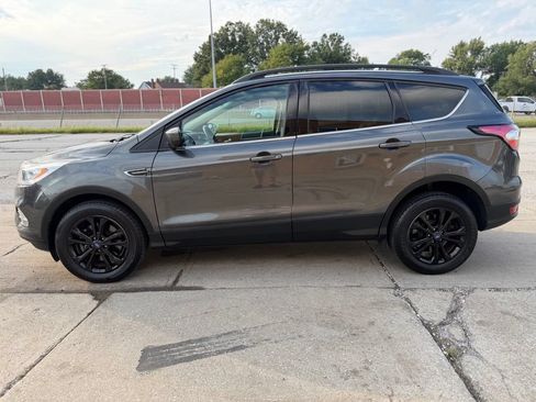 Used 2018 Ford Escape SEL AWD/4WD image 8
