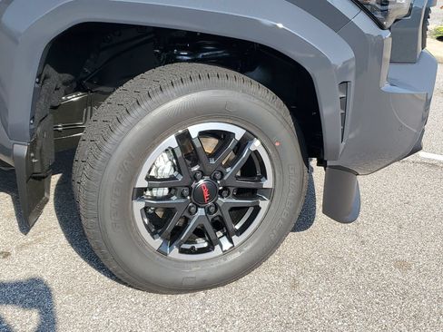 New 2026 Toyota Tacoma 4x4 Double Cab image 6