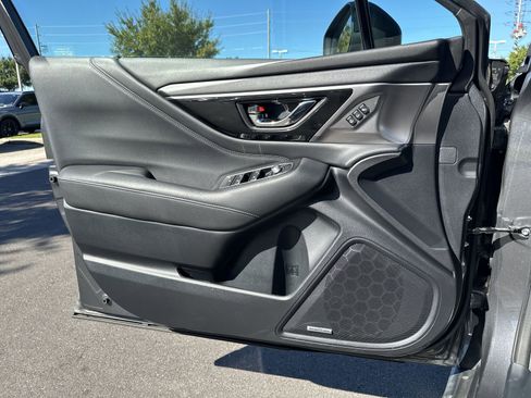 Used 2021 Subaru Outback Limited w/ Popular Package #2 image 16