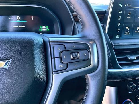 Used 2024 Chevrolet Tahoe Premier AWD/4WD image 25