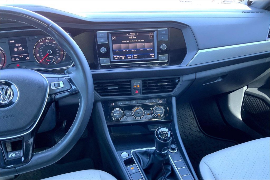 Used 2020 Volkswagen Jetta R-Line FWD image 6