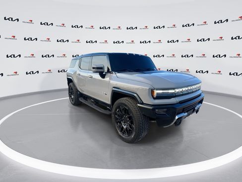 Used 2024 GMC Hummer EV 2X AWD/4WD image 2