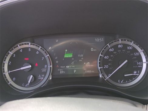 Used 2022 Toyota Highlander XLE image 27