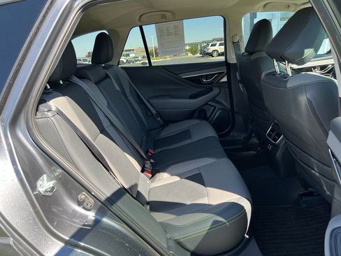 Certified 2025 Subaru Outback Onyx Edition AWD/4WD image 27