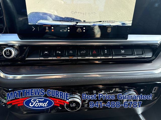 Used 2024 GMC Sierra 1500 SLT w/ SLT Premium Plus Package AWD/4WD image 21