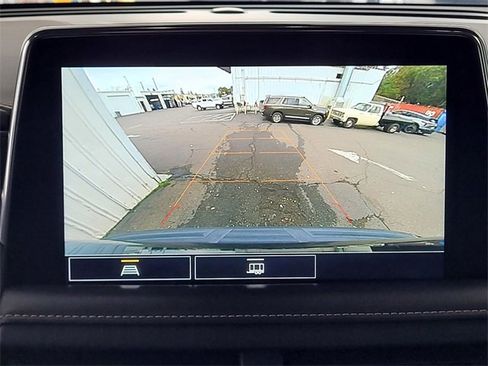 Used 2021 GMC Yukon AT4 image 12