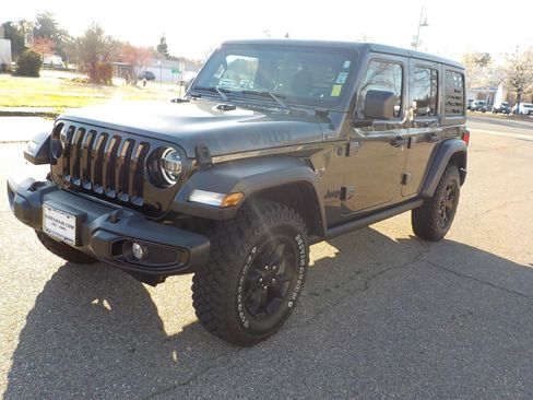 Used 2022 Jeep Wrangler Unlimited Sport image 1