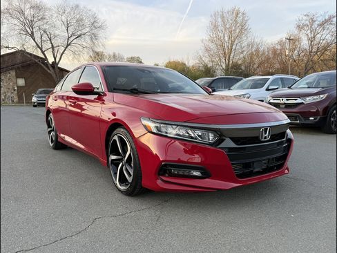 Used 2018 Honda Accord Sport image 1