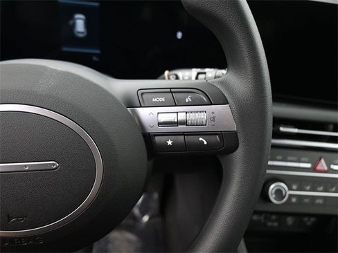 New 2026 Hyundai Tucson SE image 18