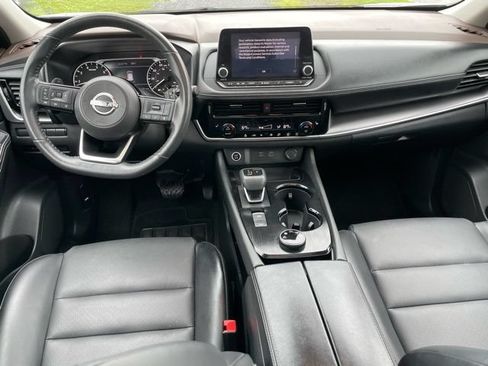 Certified 2023 Nissan Rogue SV w/ SV Premium Package AWD/4WD image 11